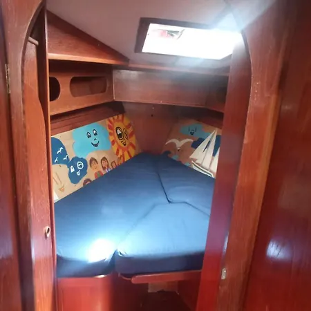 Barcelona Boat Experience