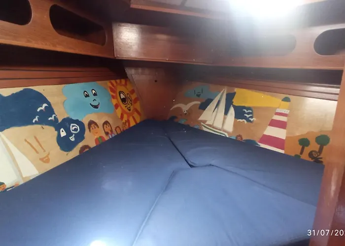 Barcelona Boat Experience Hotel na wodzie *