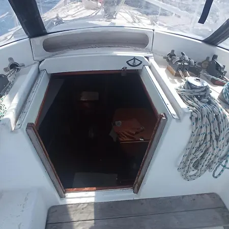 Botel Barcelona Boat Experience *